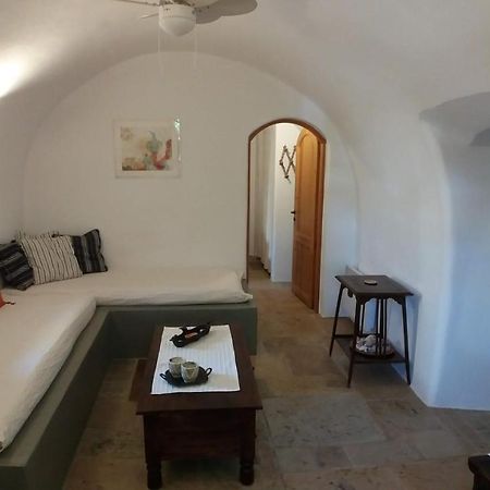 Kytherian Traditional Home Frillingiánika エクステリア 写真