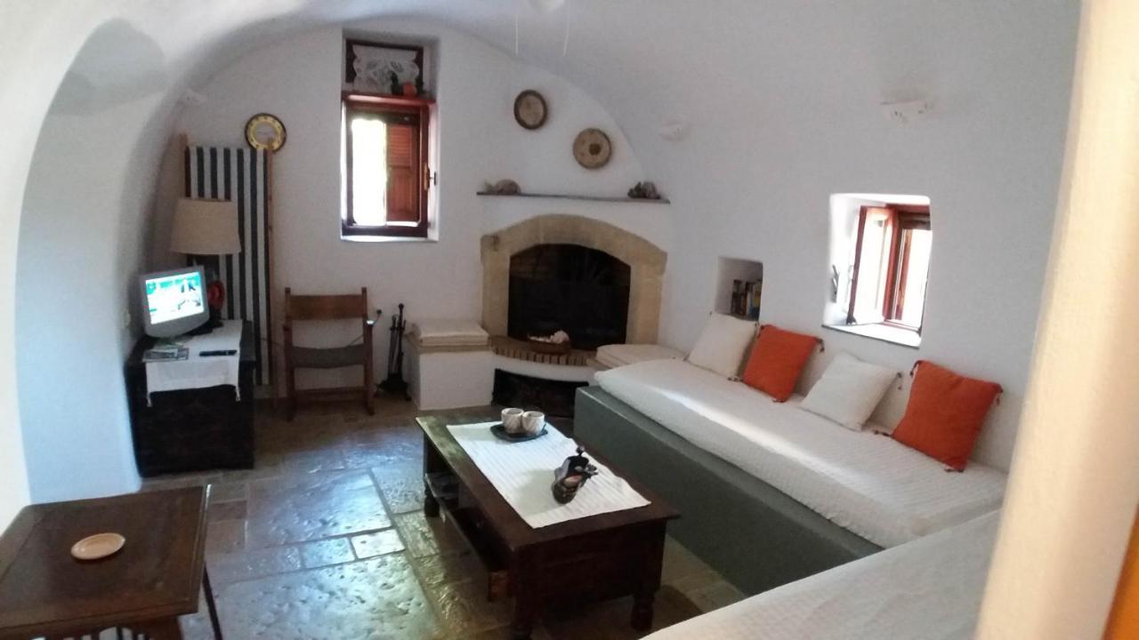 Kytherian Traditional Home Frillingiánika エクステリア 写真